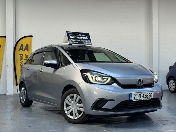 Honda Fit Hatchback, Petrol Hybrid, 2021, Silver