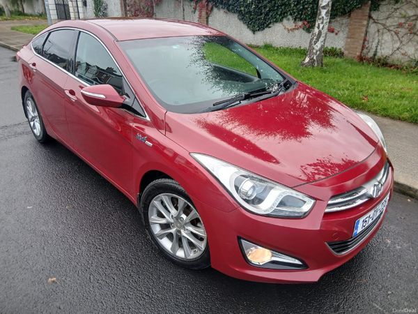 Hyundai i40 Saloon, Diesel, 2015, Red