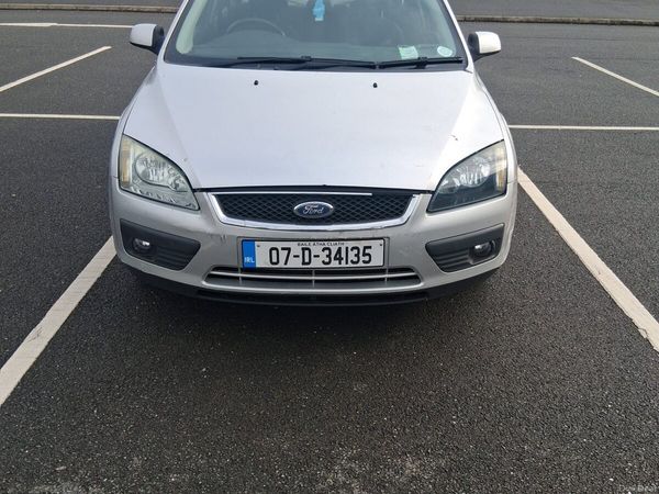 Ford Focus Hatchback, Petrol, 2007, Silver