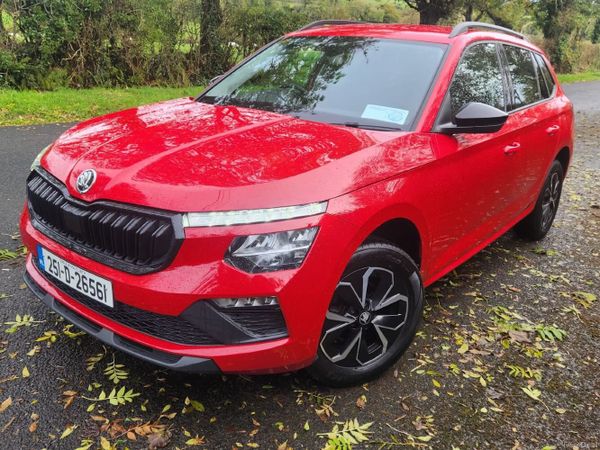 Skoda Kamiq Hatchback, Petrol, 2025, Red