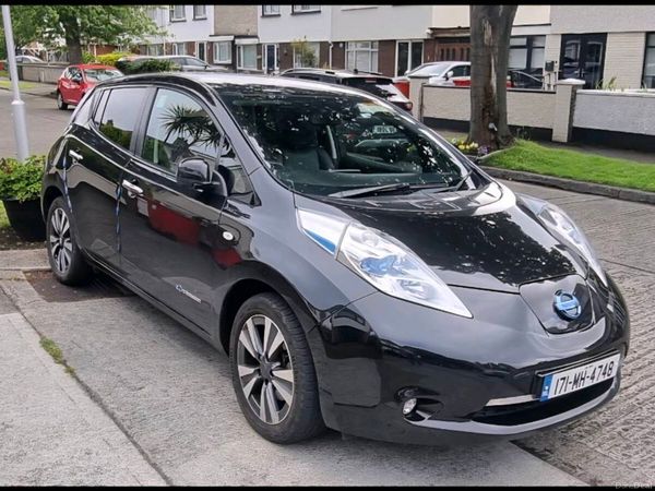 Nissan Leaf Hatchback, Electric, 2017, Black
