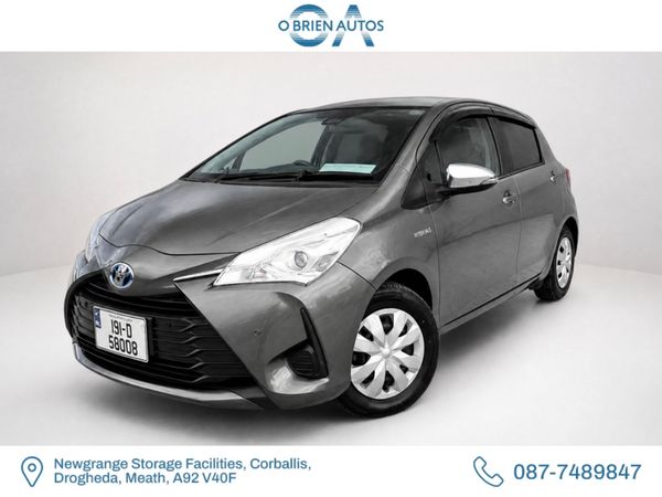 Toyota Vitz Hatchback, Petrol Hybrid, 2019, Green