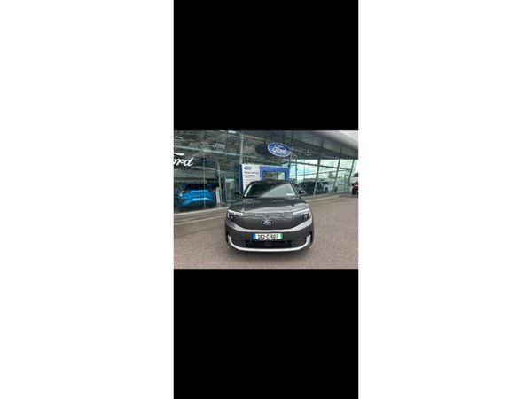 Ford Explorer MPV, Electric, 2026, Grey