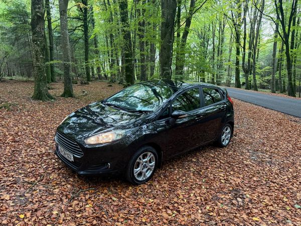 Ford Fiesta Hatchback, Diesel, 2016, Black