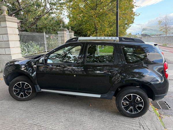 Dacia Duster SUV, Diesel, 2017, Black