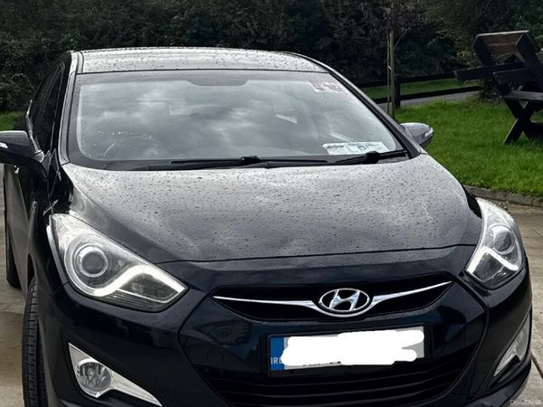 Hyundai i40 Saloon, Diesel, 2012, Black