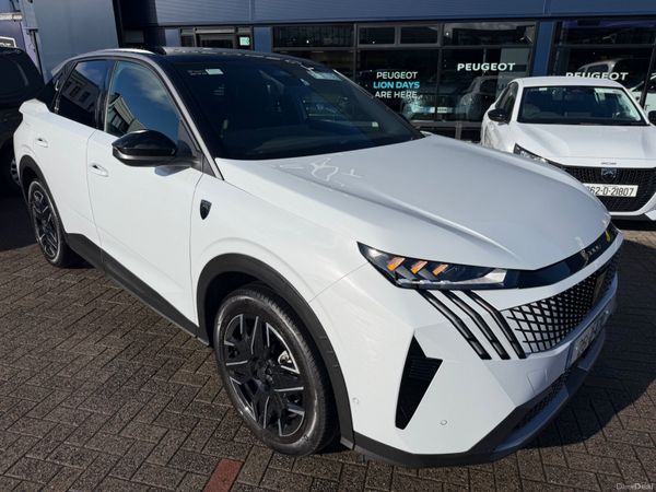 Peugeot 3008 MPV, Petrol, 2026, White