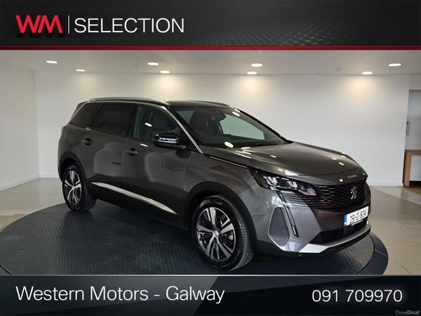 Peugeot 5008 MPV, Diesel, 2025, Grey