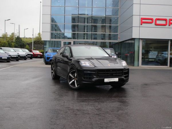 Porsche Cayenne SUV, Petrol Plug-in Hybrid, 2026, Black