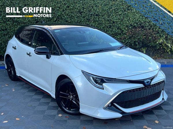 Toyota Corolla Hatchback, Petrol Hybrid, 2020, White