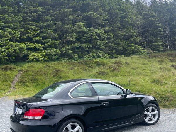 BMW 1-Series Coupe, Diesel, 2011, Black