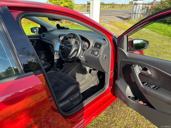 Volkswagen Polo Hatchback, Petrol, 2017, Red