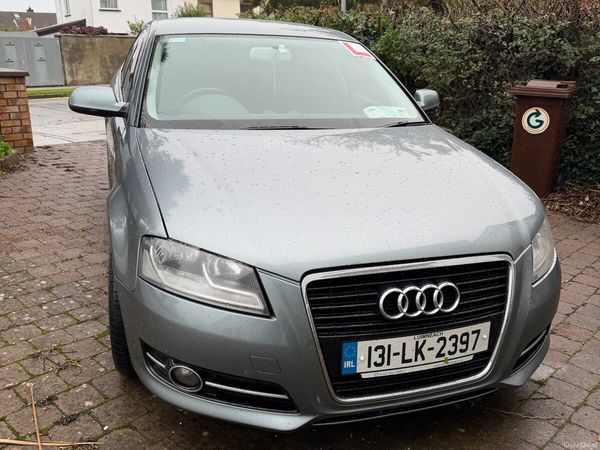 Audi A3 Hatchback, Diesel, 2013, Grey