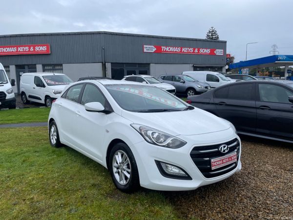 Hyundai i30 Hatchback, Diesel, 2015, White