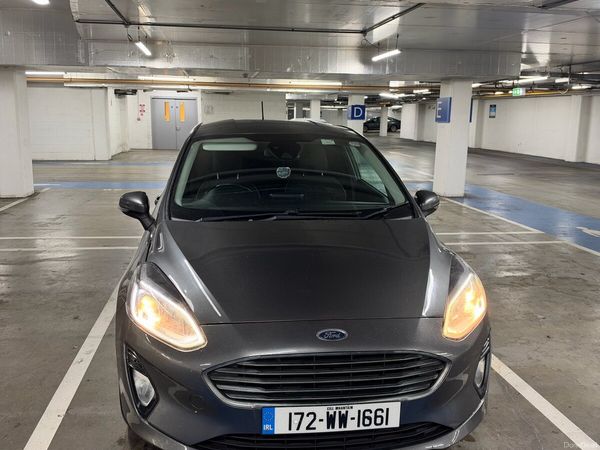Ford Fiesta Hatchback, Petrol, 2017, Grey