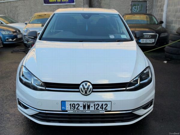 Volkswagen Golf Hatchback, Petrol, 2019, White
