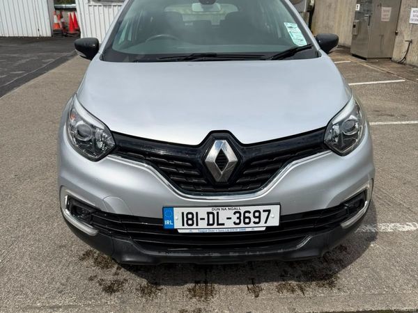 Renault Captur Hatchback, Petrol, 2018, Silver