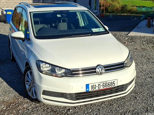 Volkswagen Touran MPV, Diesel, 2016, White
