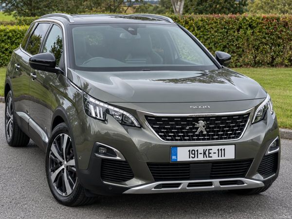 Peugeot 5008 SUV, Diesel, 2019, Grey