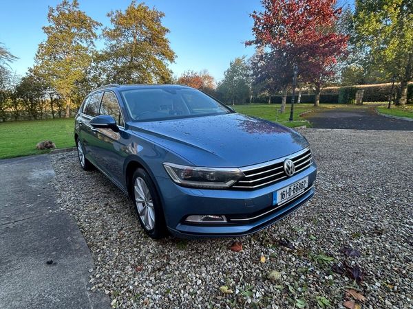 Volkswagen Passat Estate, Petrol, 2016, Blue