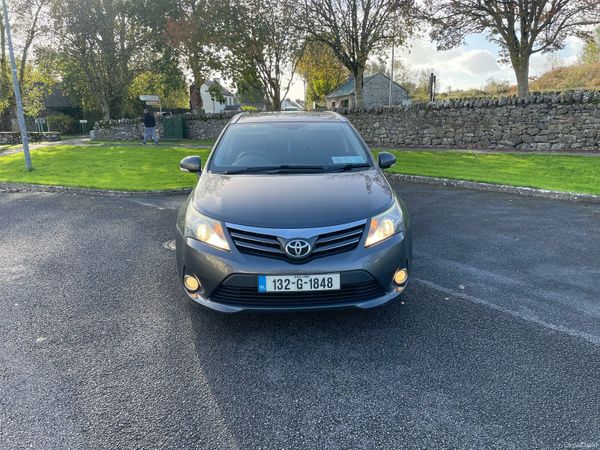 Toyota Avensis Saloon, Diesel, 2013, Grey