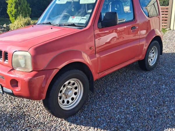Suzuki Jimny SUV, Petrol, 2002, Red