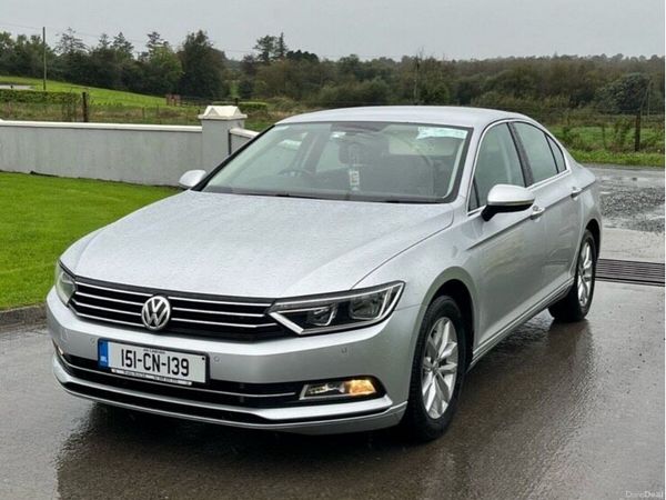 Volkswagen Passat Saloon, Diesel, 2015, Silver