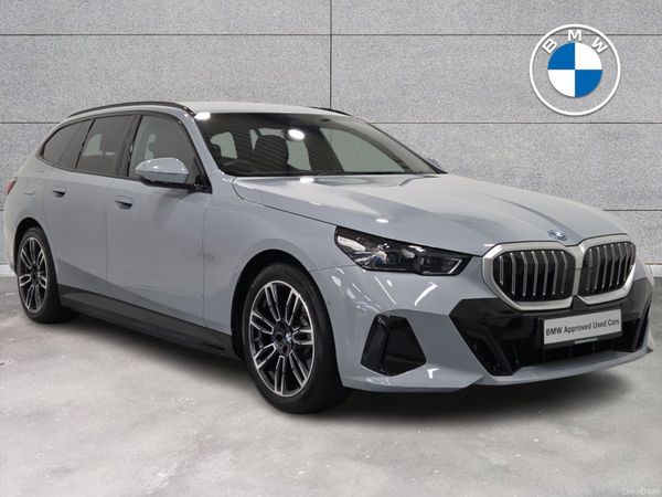 BMW 5-Series Estate, Petrol Plug-in Hybrid, 2026, Grey