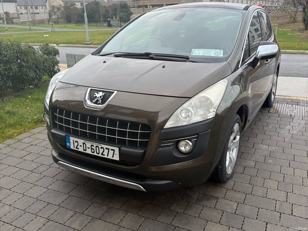 Peugeot 3008 Hatchback, Petrol, 2012, Bronze