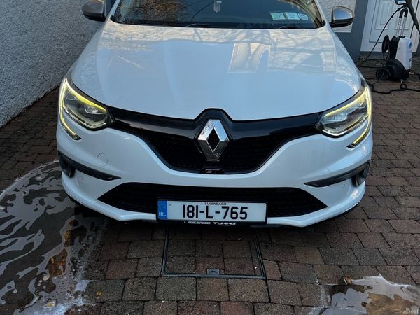 Renault Megane Hatchback, Petrol, 2018, White