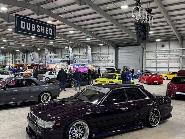 Nissan Laurel Saloon, Petrol, 1990, Purple