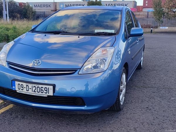 Toyota Prius Hatchback, Petrol Hybrid, 2009, Blue