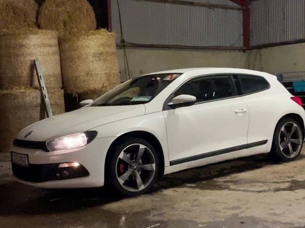 Volkswagen Scirocco Hatchback, Petrol, 2012, White