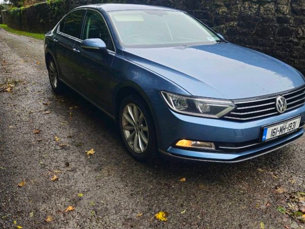 Volkswagen Passat Saloon, Diesel, 2016, Blue