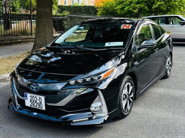 Toyota Prius Hatchback, Petrol Hybrid, 2020, Black