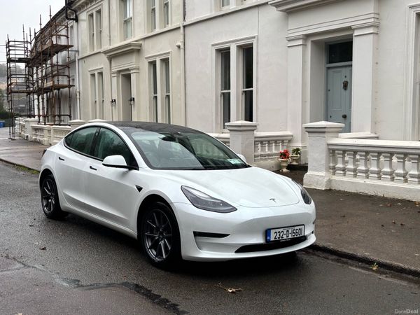 Tesla Model 3 Saloon, Electric, 2023, White
