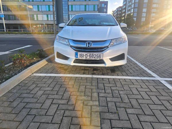Honda Grace Saloon, Petrol Hybrid, 2016, White