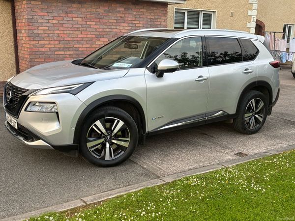 Nissan X-Trail SUV, Petrol Hybrid, 2022, Silver