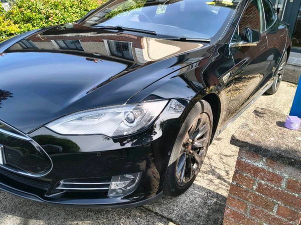 Tesla Model S Saloon, Electric, 2016, Black