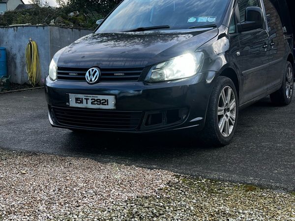 Volkswagen Caddy MPV, Diesel, 2015, Black