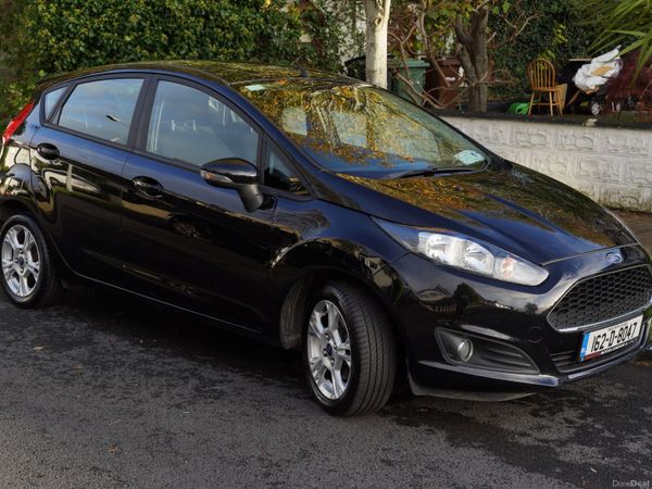 Ford Fiesta Hatchback, Petrol, 2016, Black