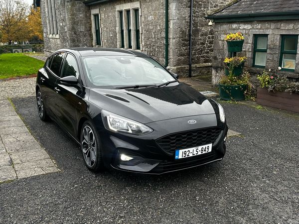 Ford Focus Hatchback, Diesel, 2019, Black