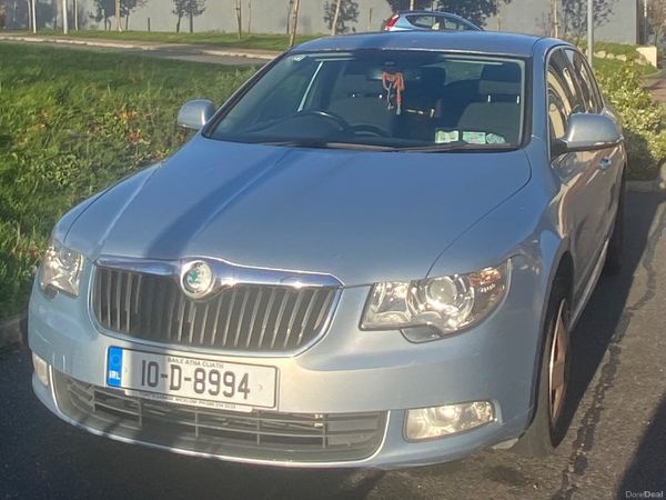 Skoda Superb Saloon, Diesel, 2010, Blue