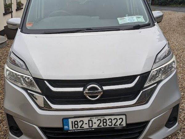 Nissan Serena MPV, Petrol, 2018, Silver