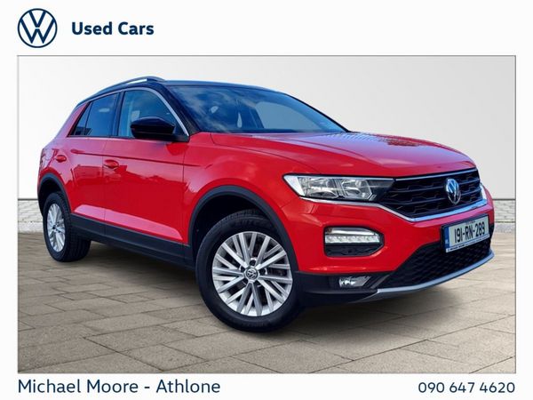 Volkswagen T-Roc SUV, Petrol, 2019, Red