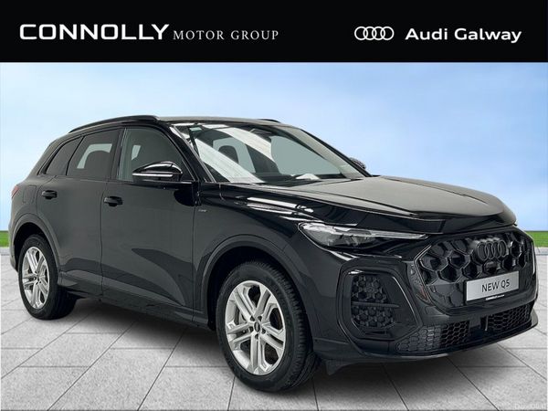 Audi Q5 SUV, Petrol Plug-in Hybrid, 2027, Black