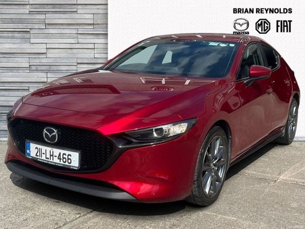 Mazda Mazda3 Hatchback, Petrol, 2021, Red