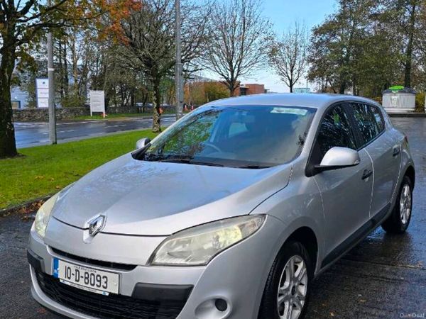 Renault Megane Hatchback, Diesel, 2010, Silver
