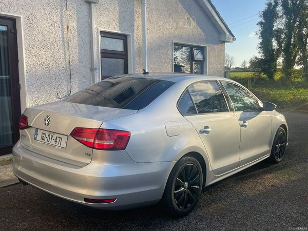 Volkswagen Jetta Saloon, Diesel, 2016, Silver