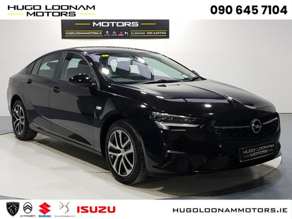 Opel Insignia Hatchback, Diesel, 2021, Black
